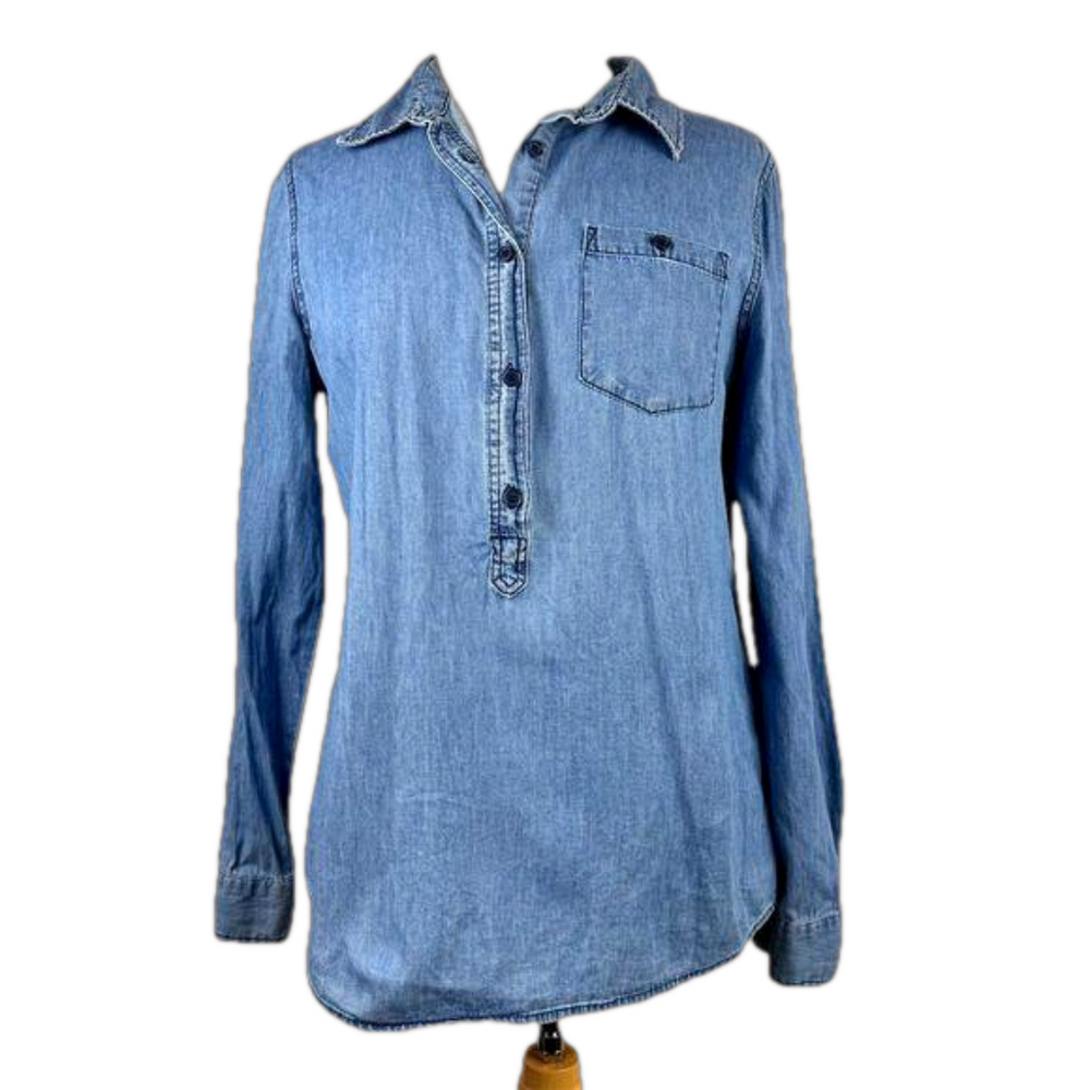 Lucy & Laurel Women's Blue Chambray Top Size M Long Sleeve Collared Blouse
